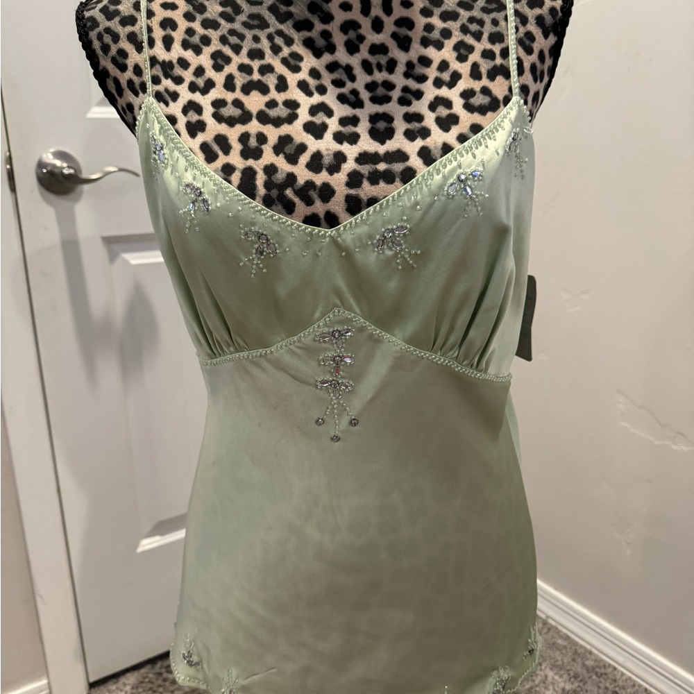 Mesmerize boutique top for woman NWT